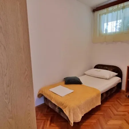 Tica Apartamento Omiš